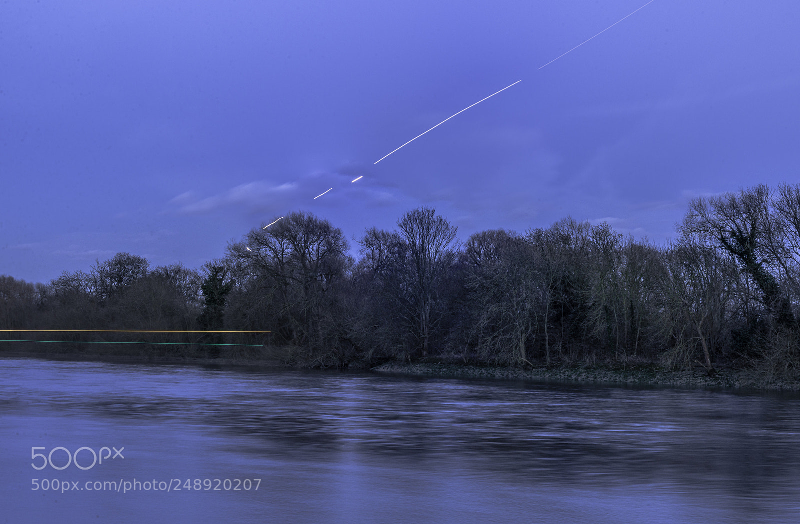 Nikon D610 sample photo. Heathrow flight pass photography