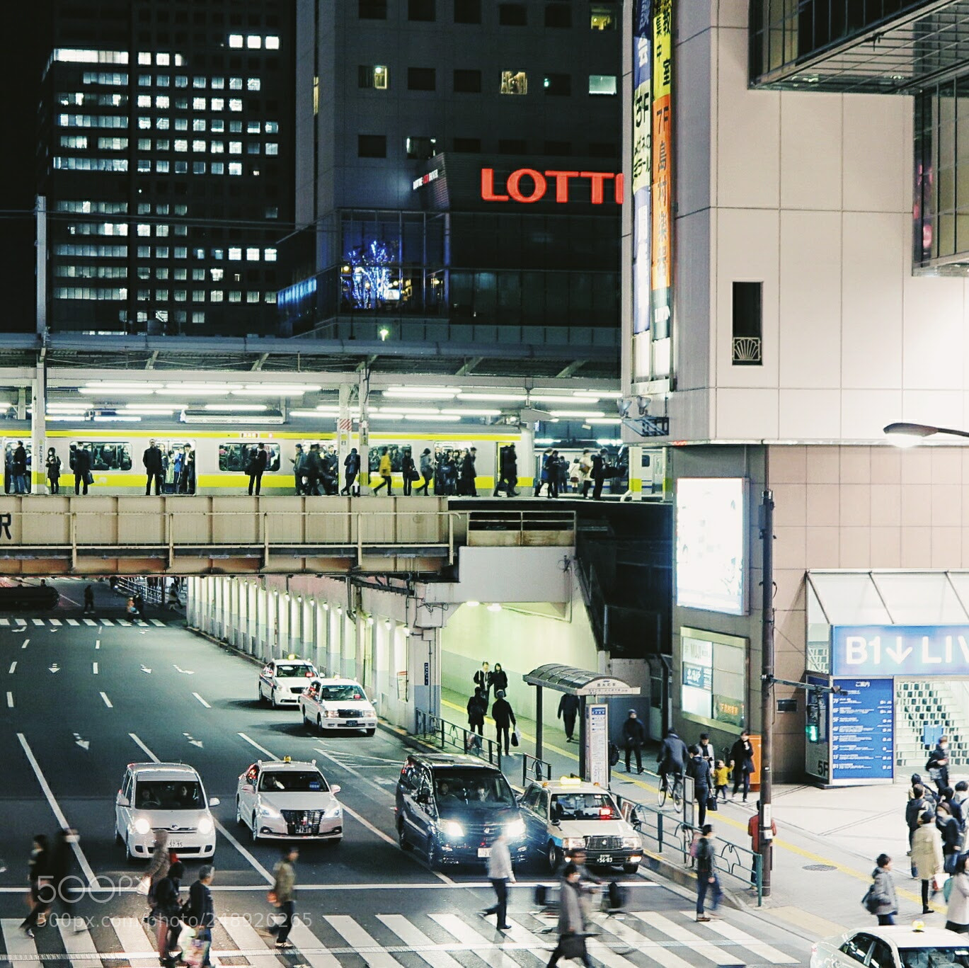 Canon PowerShot G1 X Mark II sample photo. Tokyo, japan photography