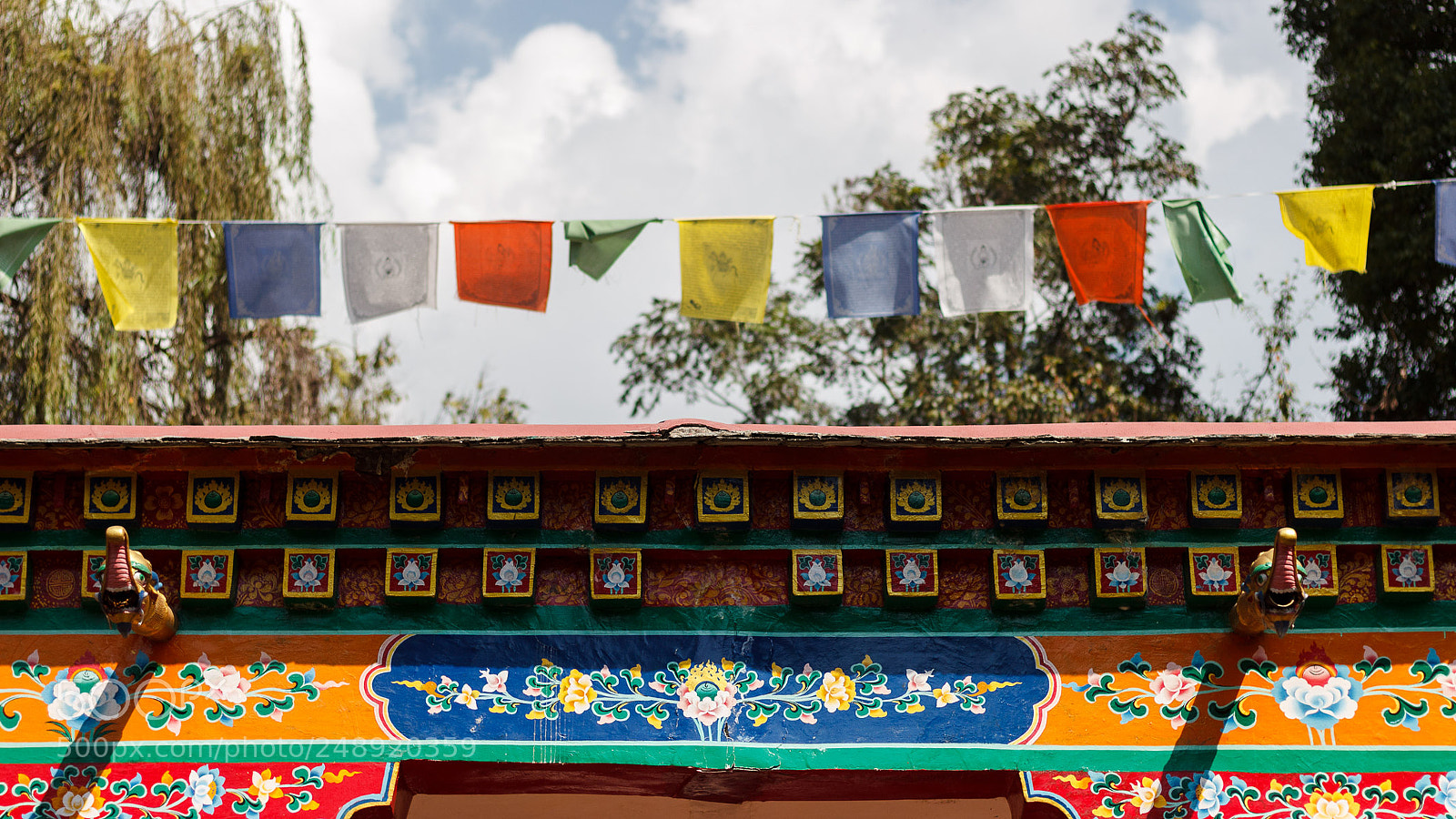 Canon EOS 600D (Rebel EOS T3i / EOS Kiss X5) sample photo. Norbulingka photography