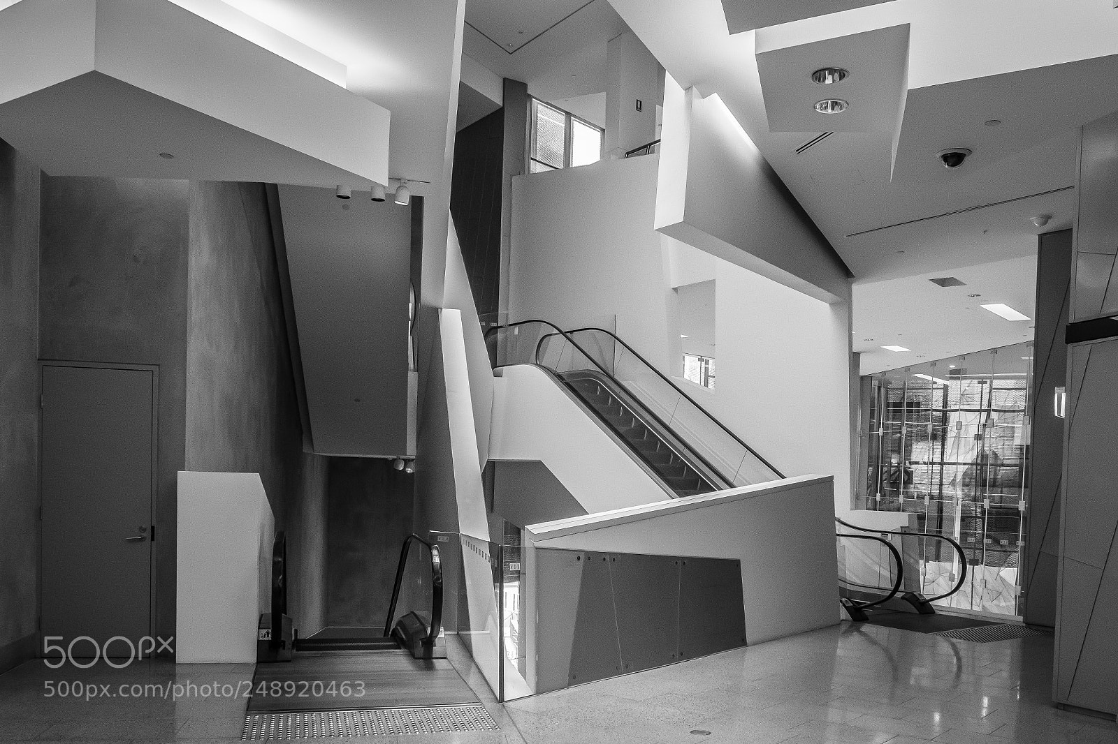 Fujifilm X-T2 sample photo. Ngv ian potter centre photography
