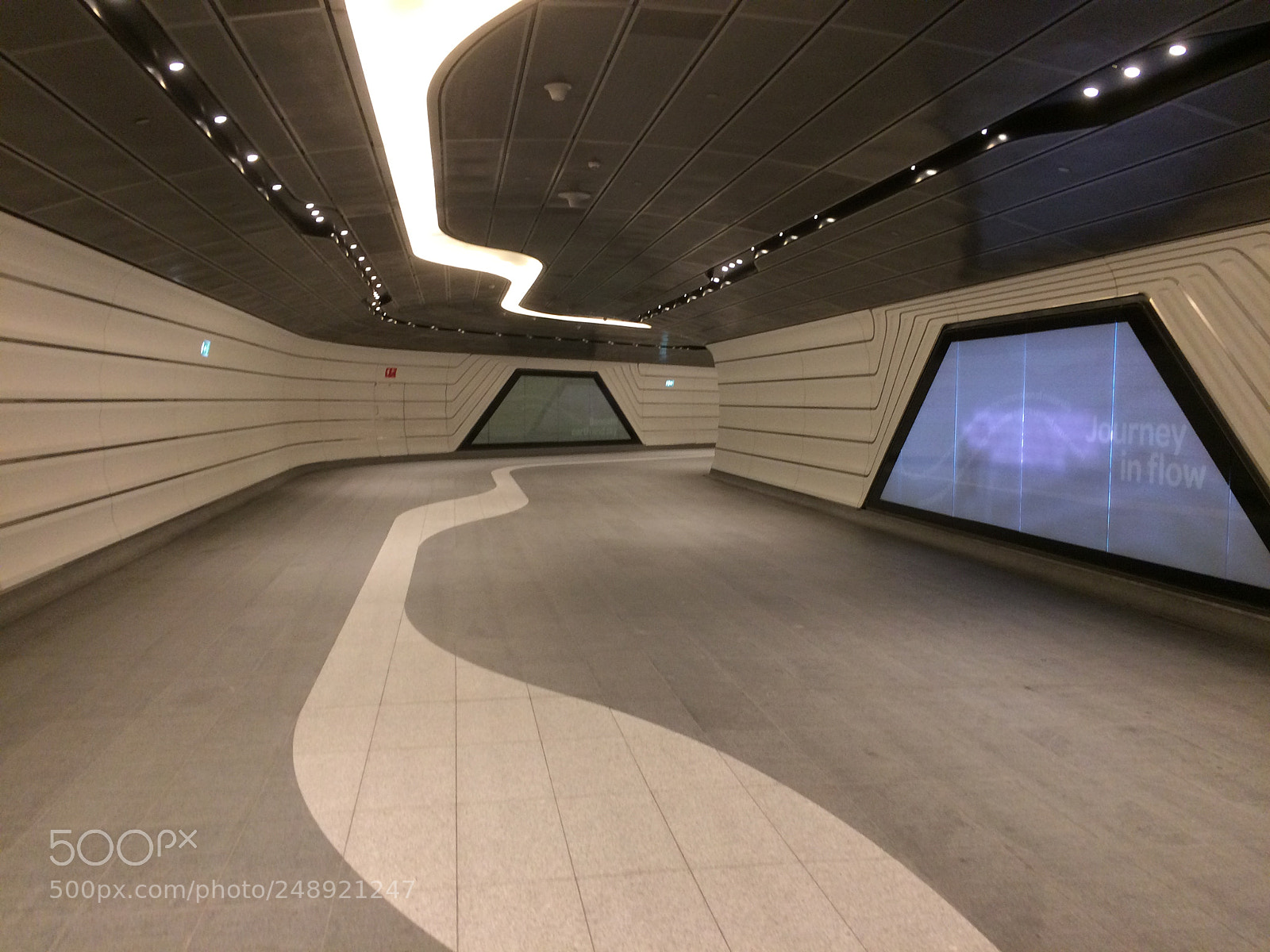Apple iPhone 5s sample photo. Wynyard walk, sydney photography