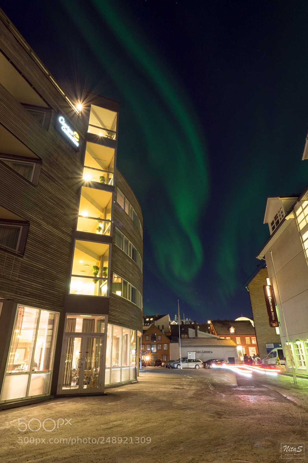 Olympus OM-D E-M1 Mark II sample photo. Tromsoe by night photography
