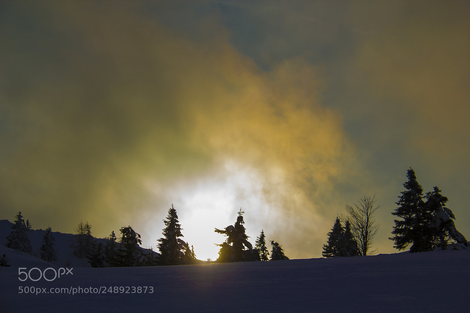Canon EOS 550D (EOS Rebel T2i / EOS Kiss X4) sample photo. Winter sunset photography