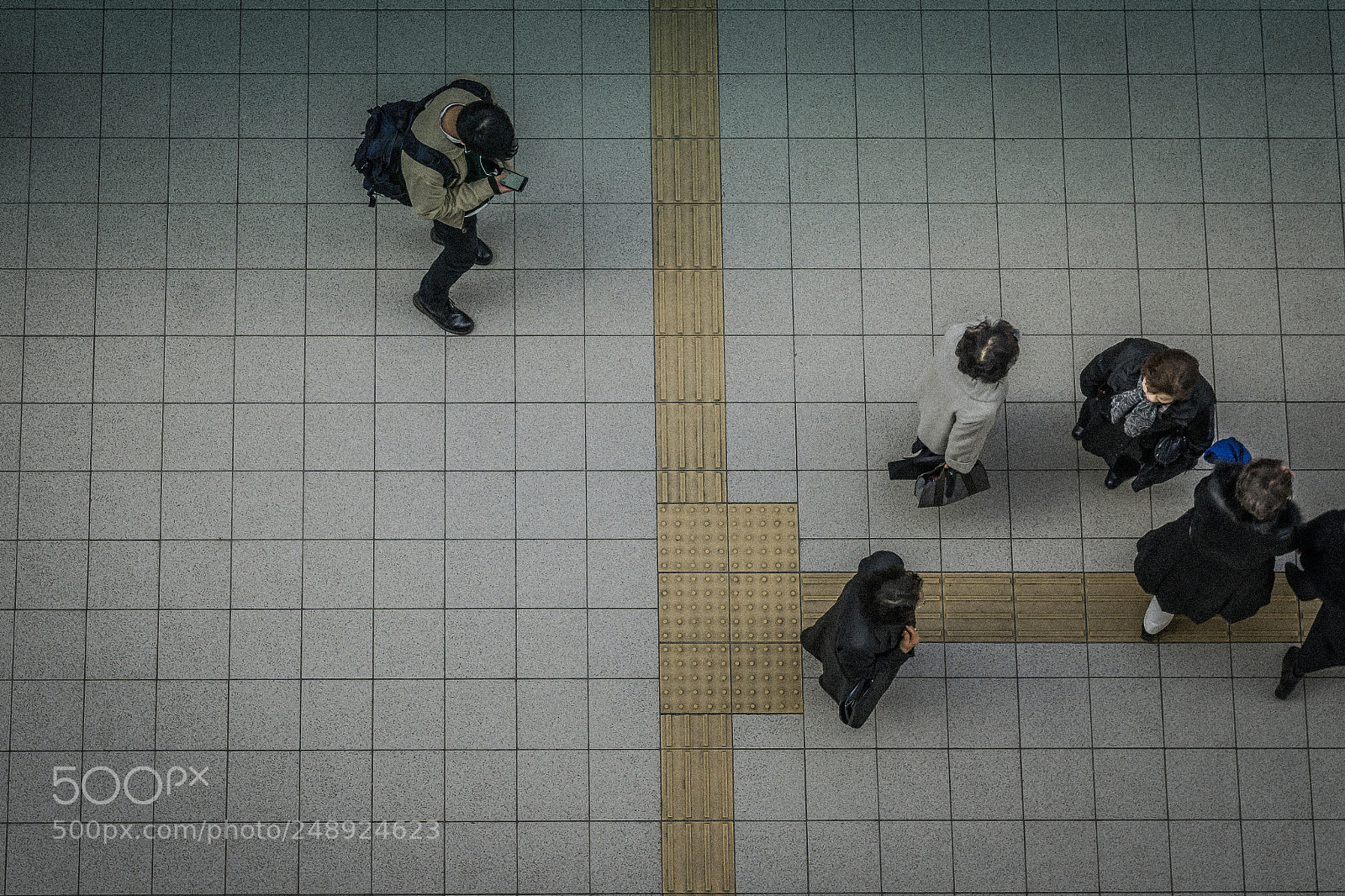 Sony a6000 sample photo. Lines photography