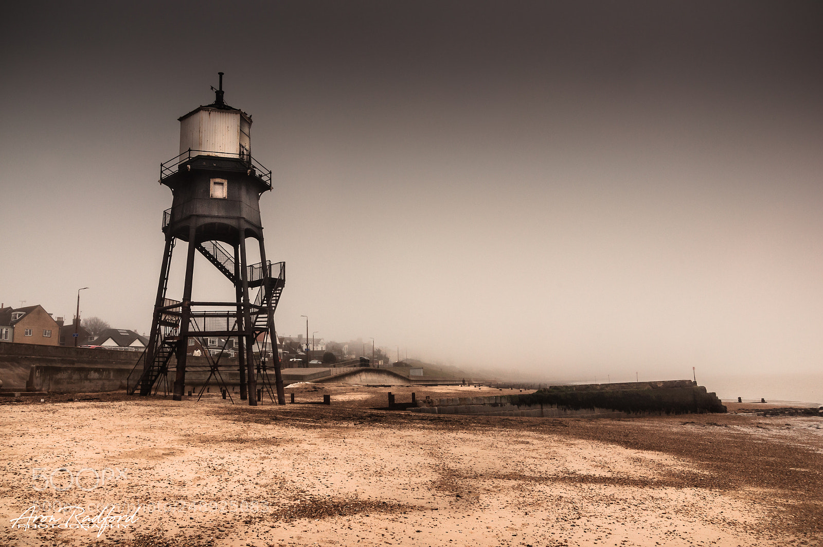 Nikon D5000 sample photo. Dovercourt lighthouse photography