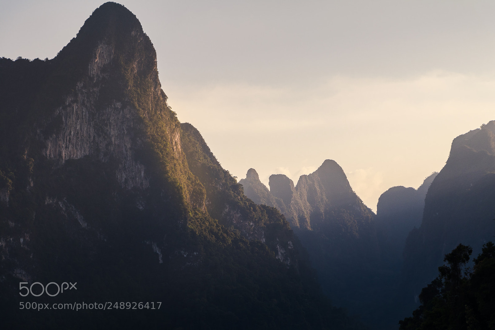 Canon EOS 80D sample photo. The sun rises on photography