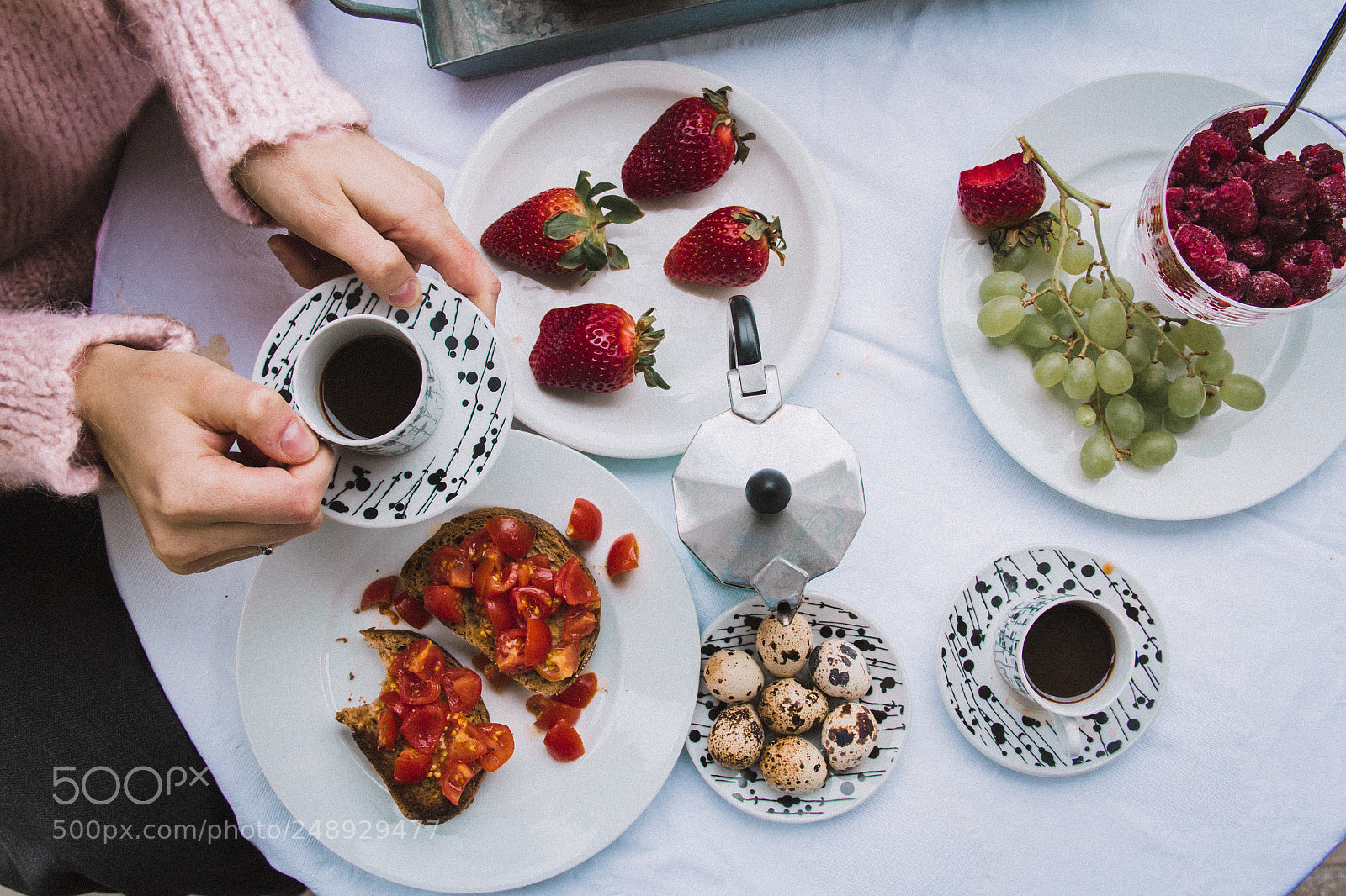 Canon EOS 60D sample photo. Girl having brunch with photography
