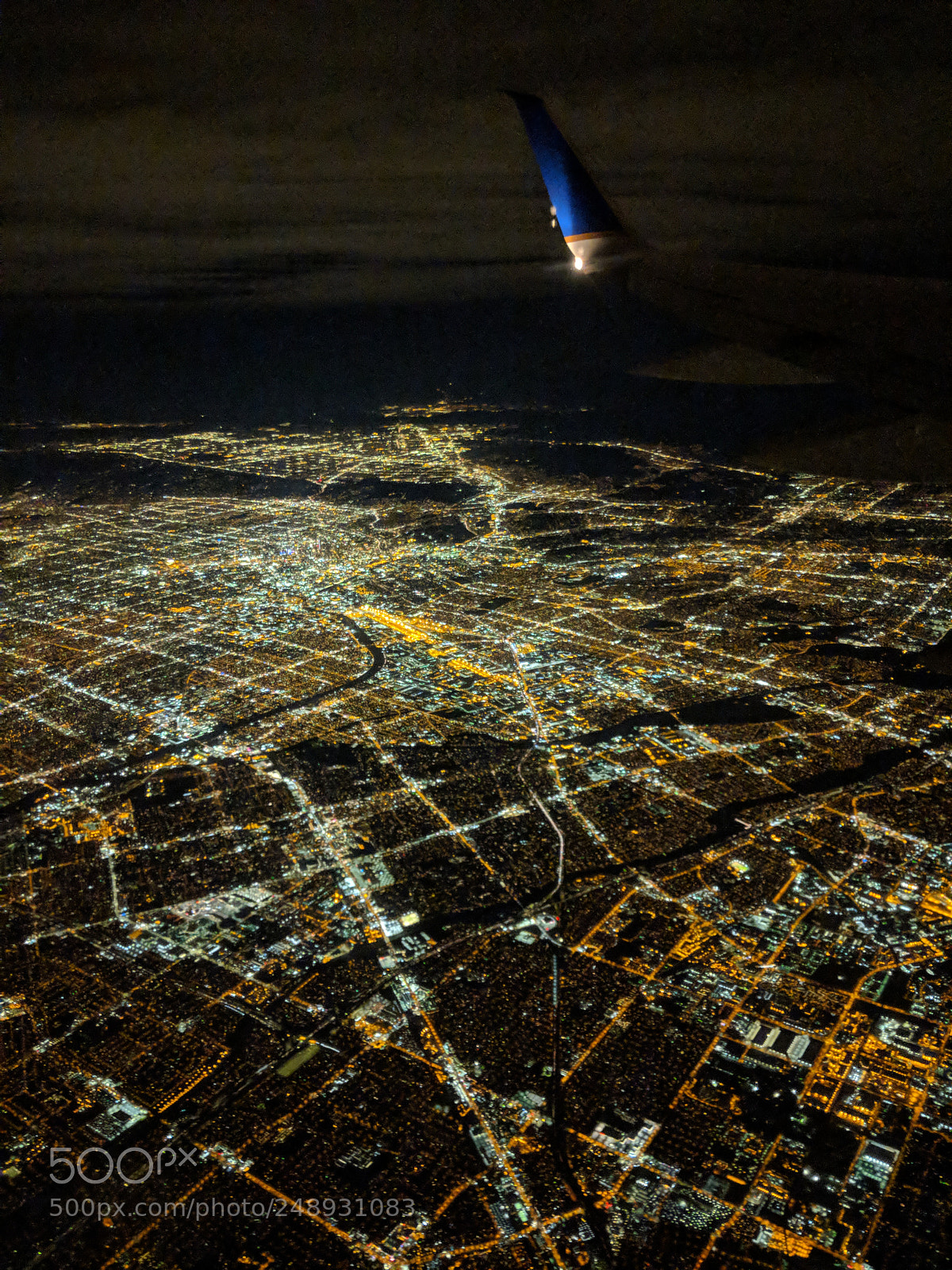Google Pixel 2 XL sample photo. Night lights photography