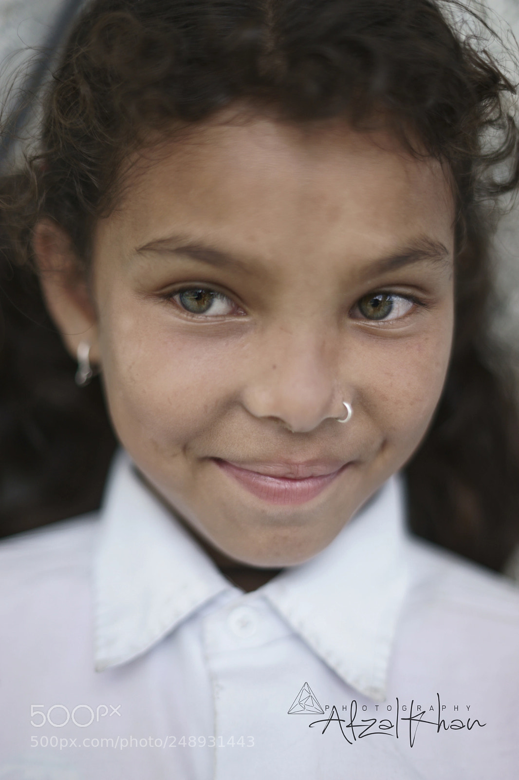 Sony SLT-A99V sample photo. Green eyed cutie! photography