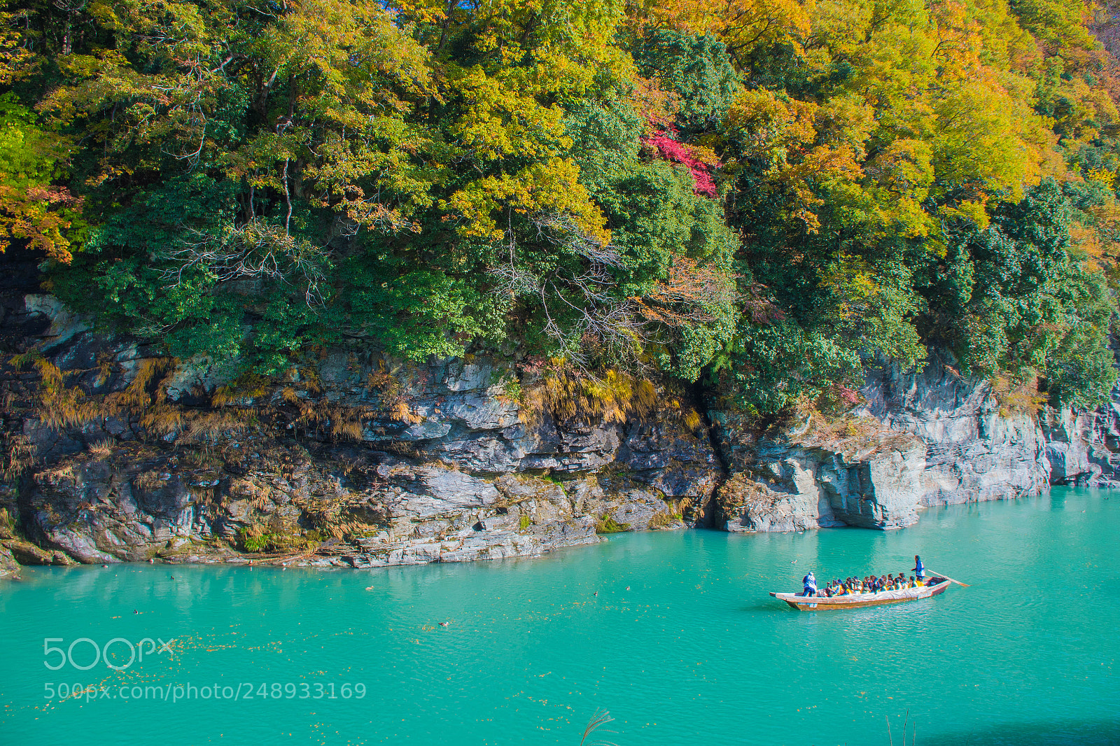 Pentax K-S2 sample photo. River rafting in autumn. photography