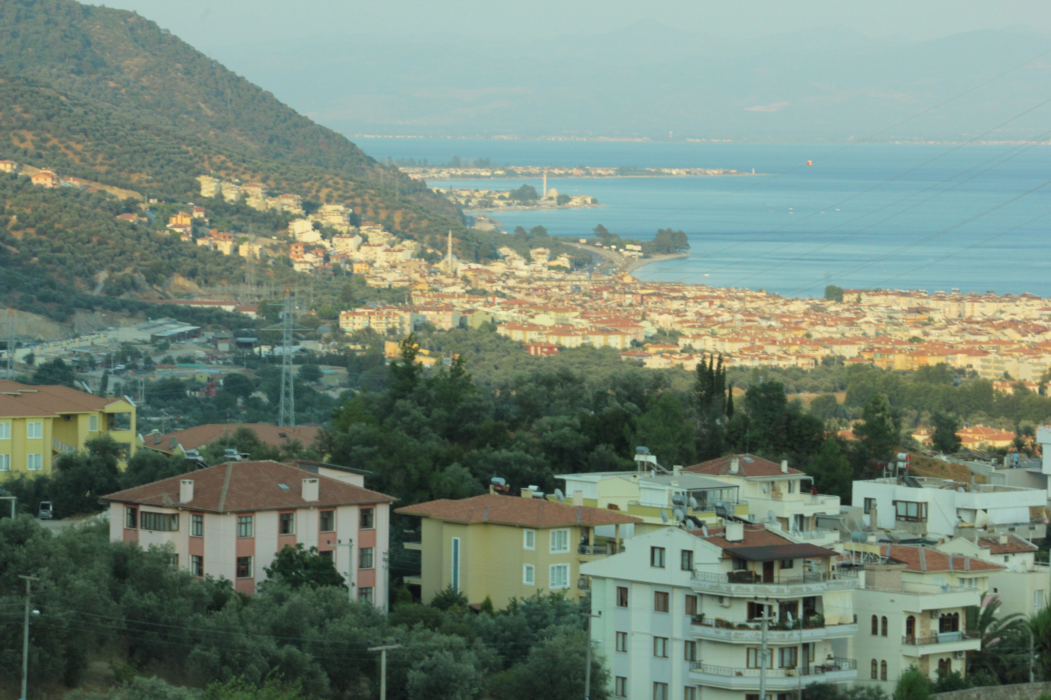 Canon EF-S 55-250mm F4-5.6 IS sample photo. Altınoluk türkiye photography