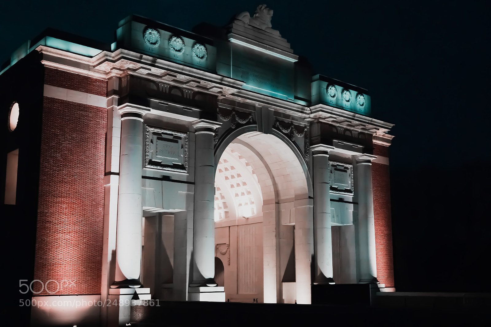 Canon EOS 80D sample photo. The menin gate photography