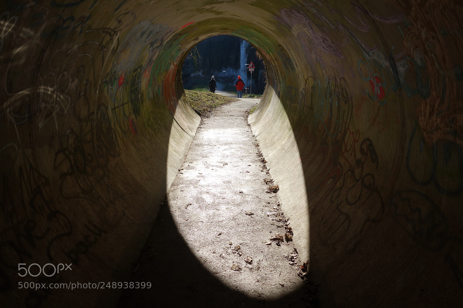 Sony Cyber-shot DSC-RX100 sample photo. Sunlight in a tunnel photography