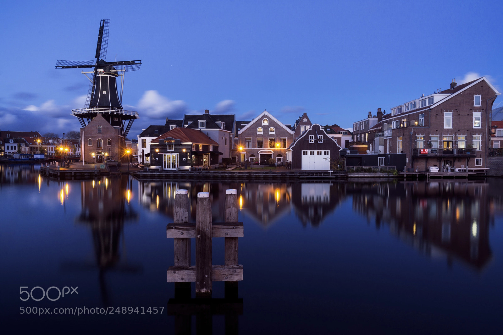 Sony a6000 sample photo. Haarlem reflections photography