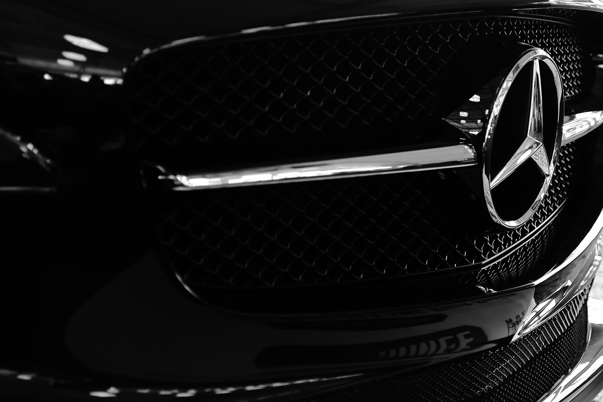 Canon EF-S 17-55mm F2.8 IS USM sample photo. Sls amg black edition grill photography