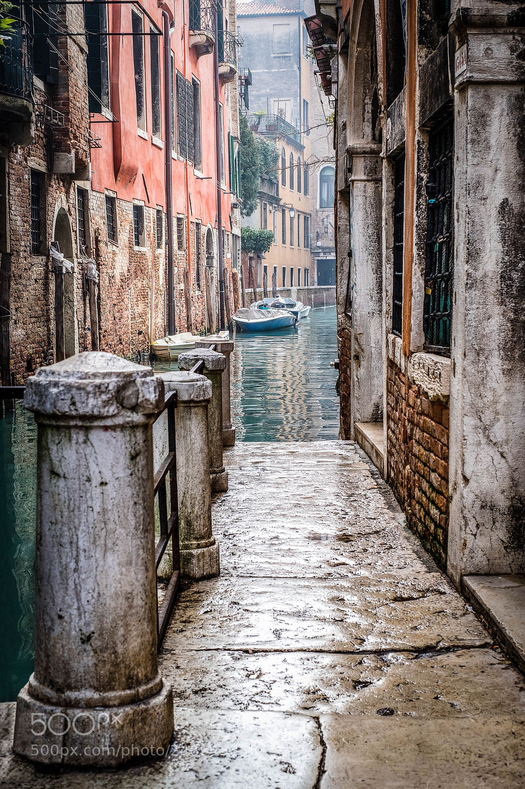 Fujifilm X-Pro2 sample photo. Vers les canaux v photography