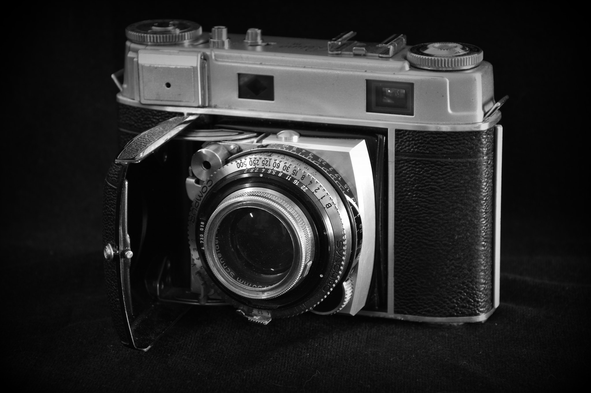 Nikon D3400 sample photo. Memories - retina photography