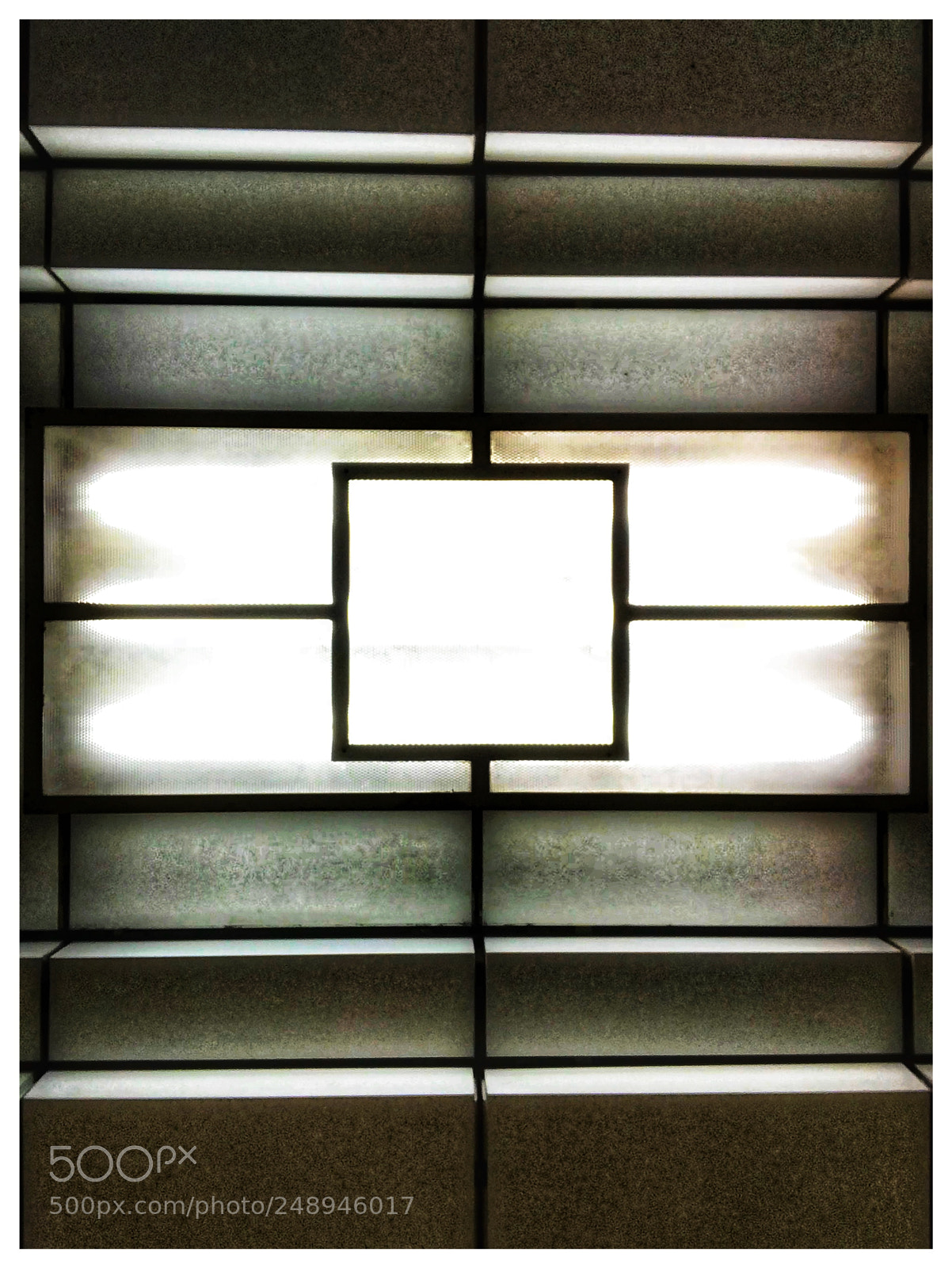 Apple iPhone 7 sample photo. Deco style train station photography