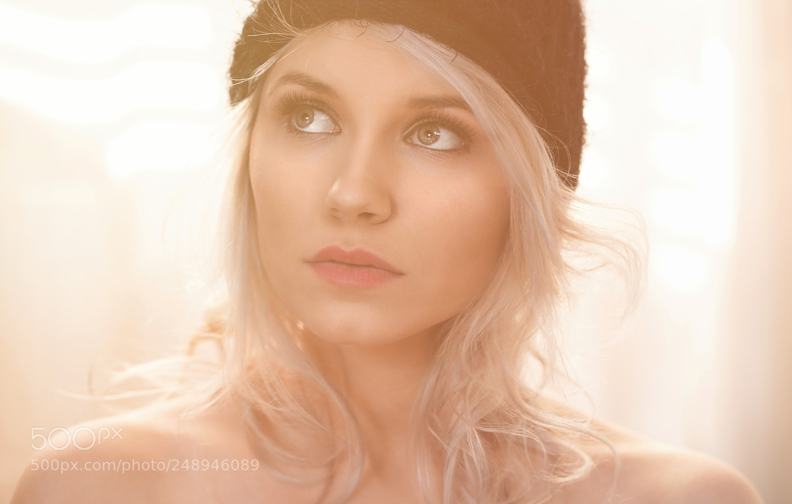 Sony a7R III sample photo. Lady in pink photography