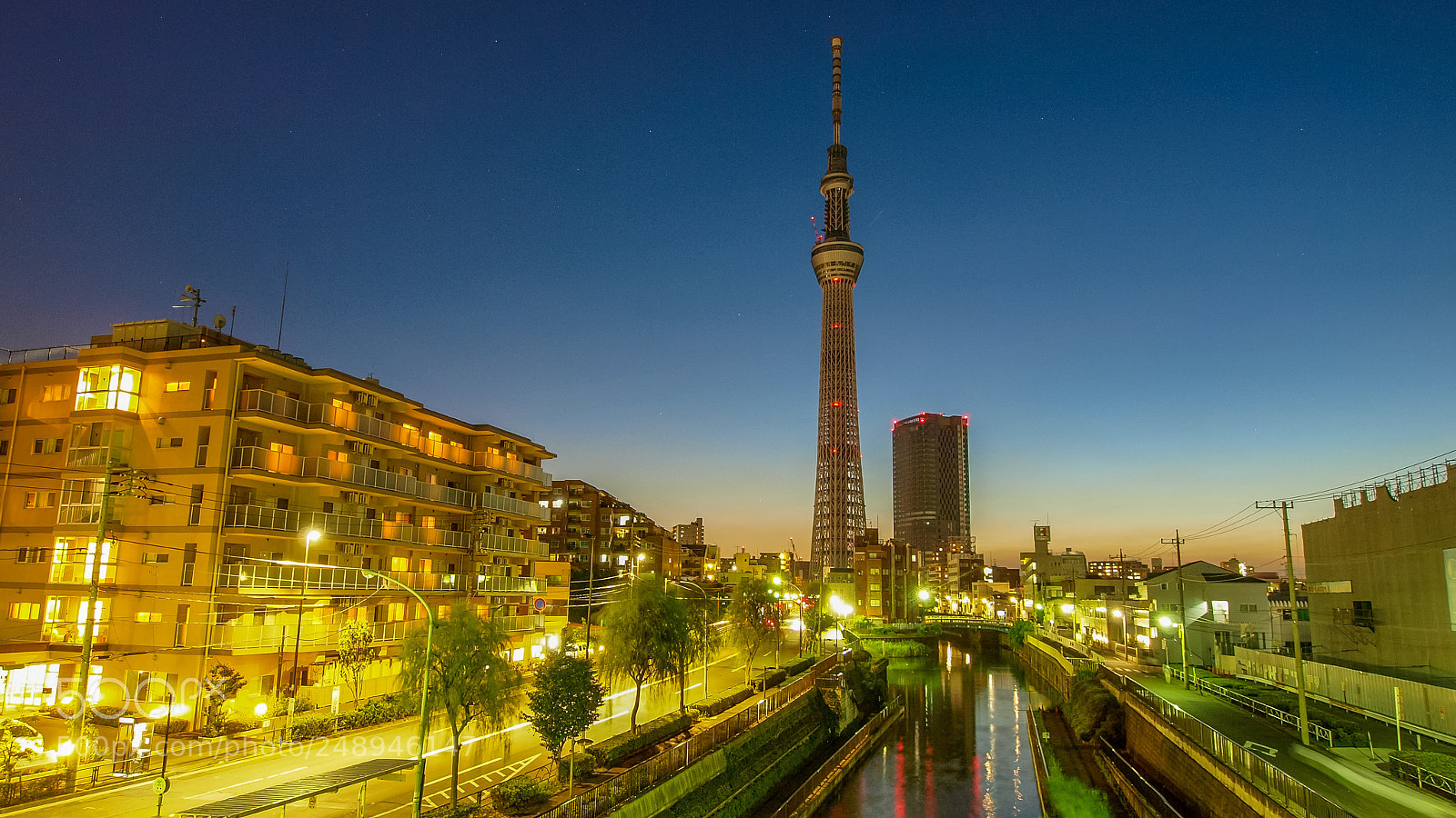 Olympus E-620 (EVOLT E-620) sample photo. Tokyo skytree photography