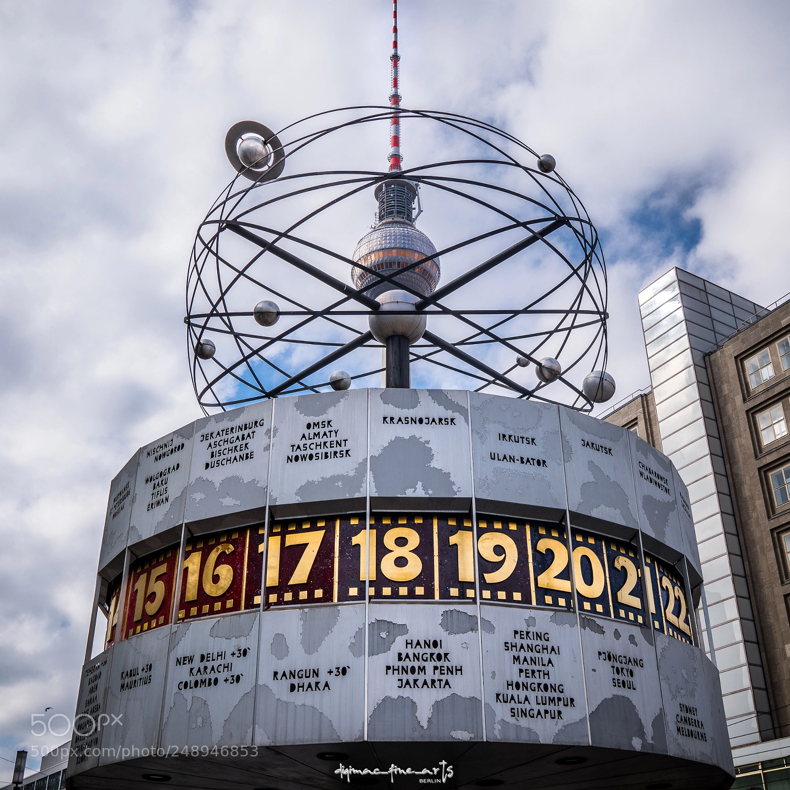 Sony a6300 sample photo. Weltzeituhr berlin alexanderplatz photography