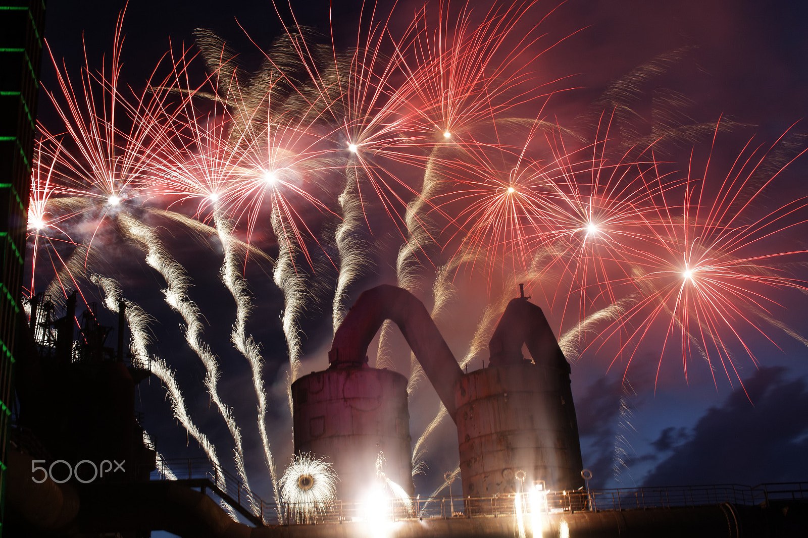 Canon EF 28-135mm F3.5-5.6 IS USM sample photo. Firework photography