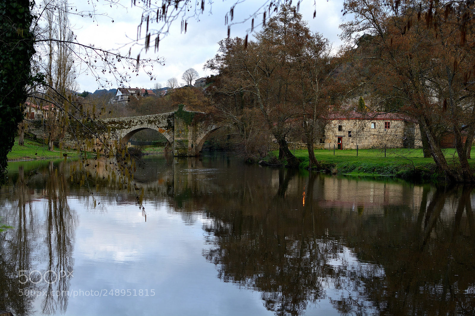 Nikon D5200 + Nikon AF-S DX Nikkor 35mm F1.8G sample photo. Allariz, orense, españa photography