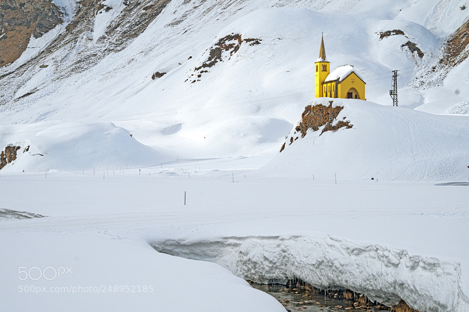 Pentax K-S2 sample photo. Little alpine church chiesetta photography