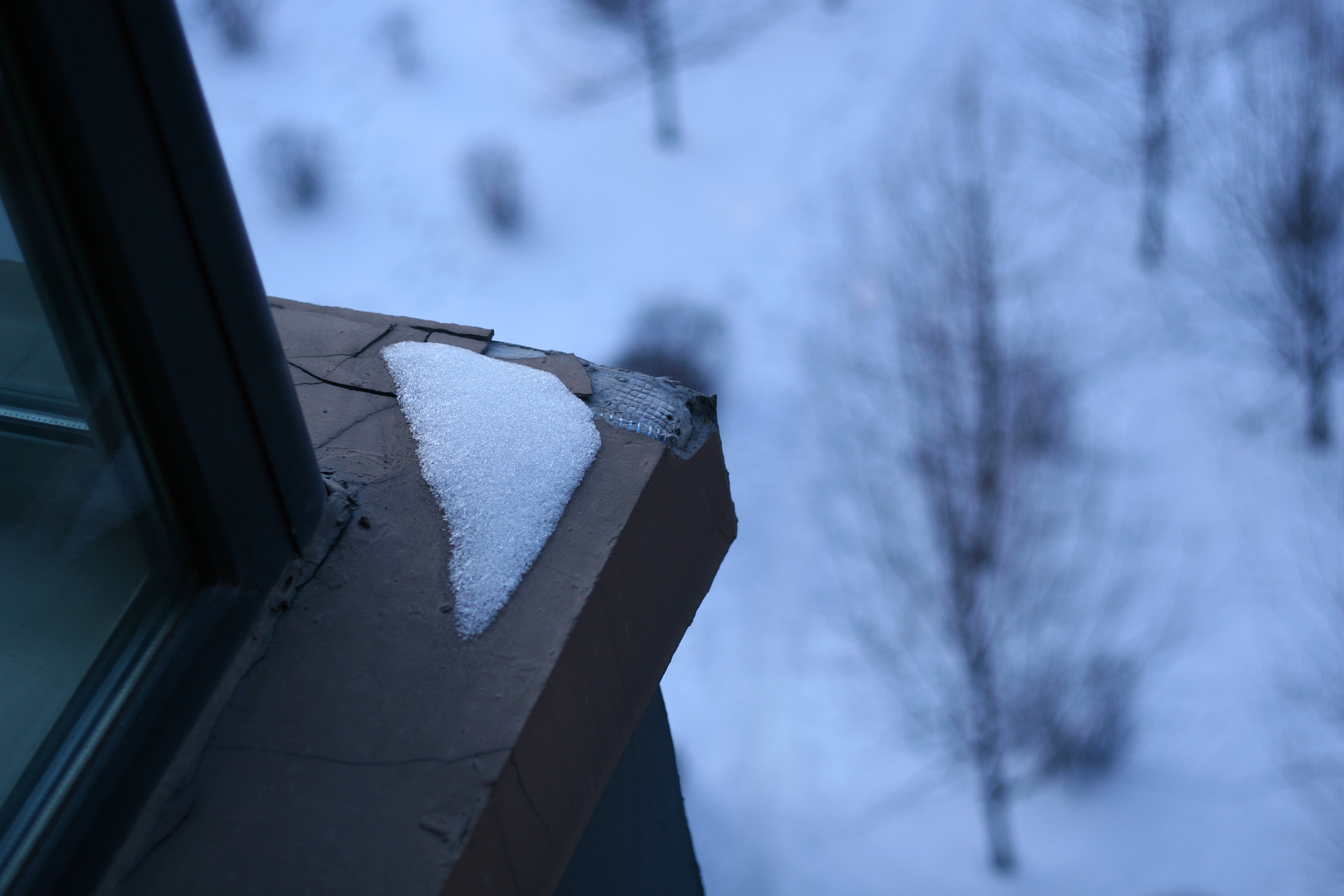 Canon EF50mm f/1.8 sample photo. 残雪。 photography