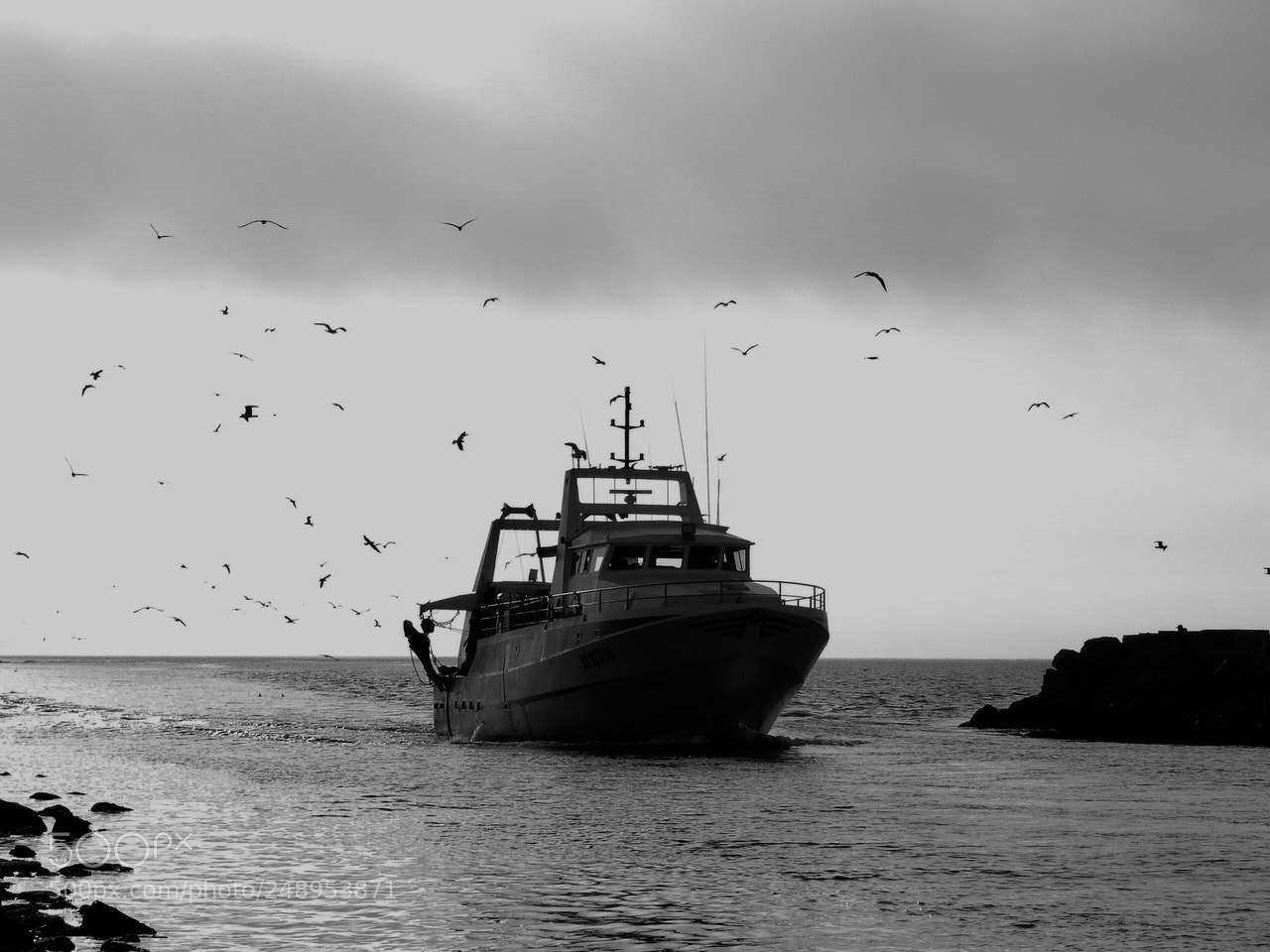 Nikon Coolpix P610 sample photo. Boat#e photography