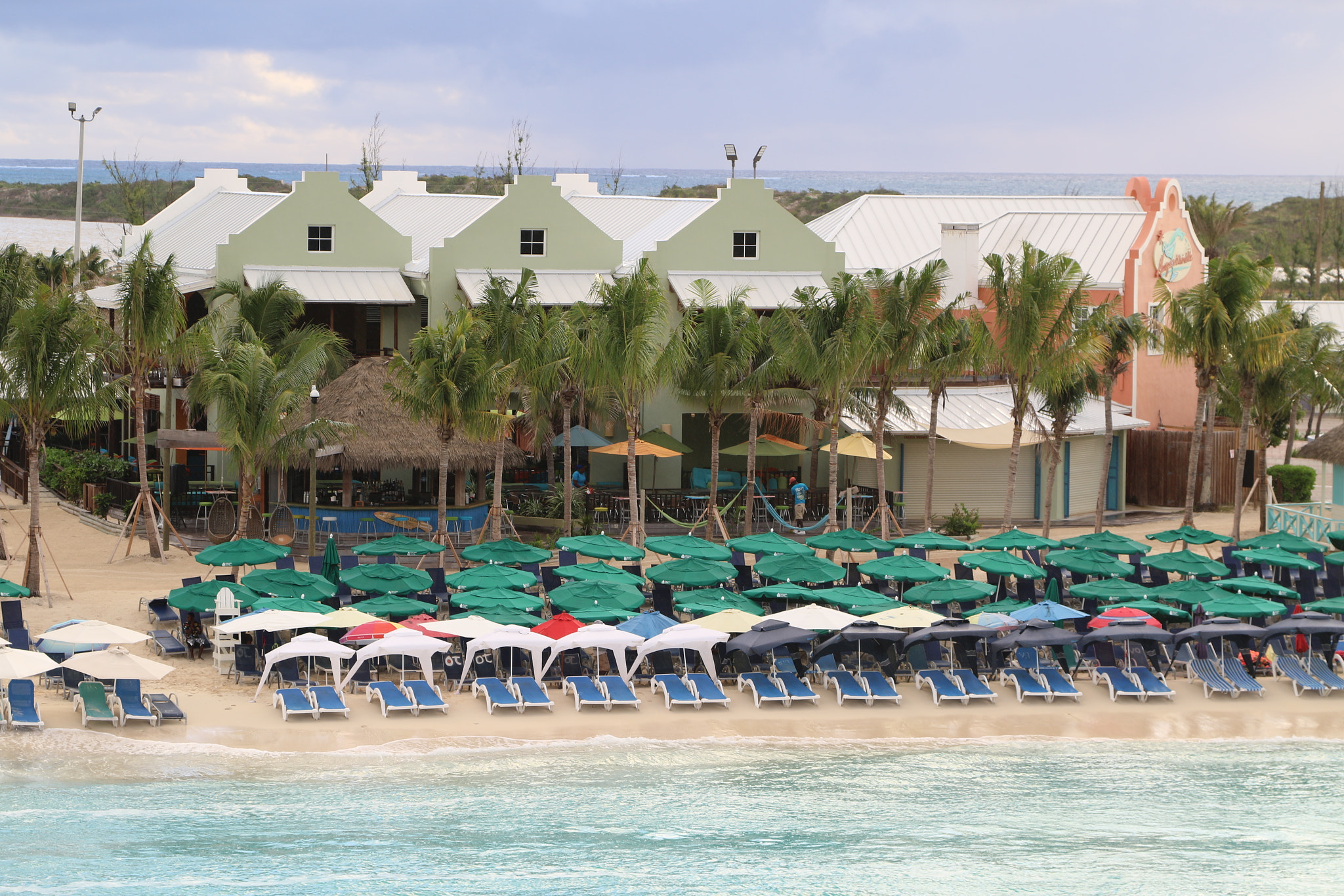 Canon EF 24-105mm F4L IS USM sample photo. The beach at grand turk photography