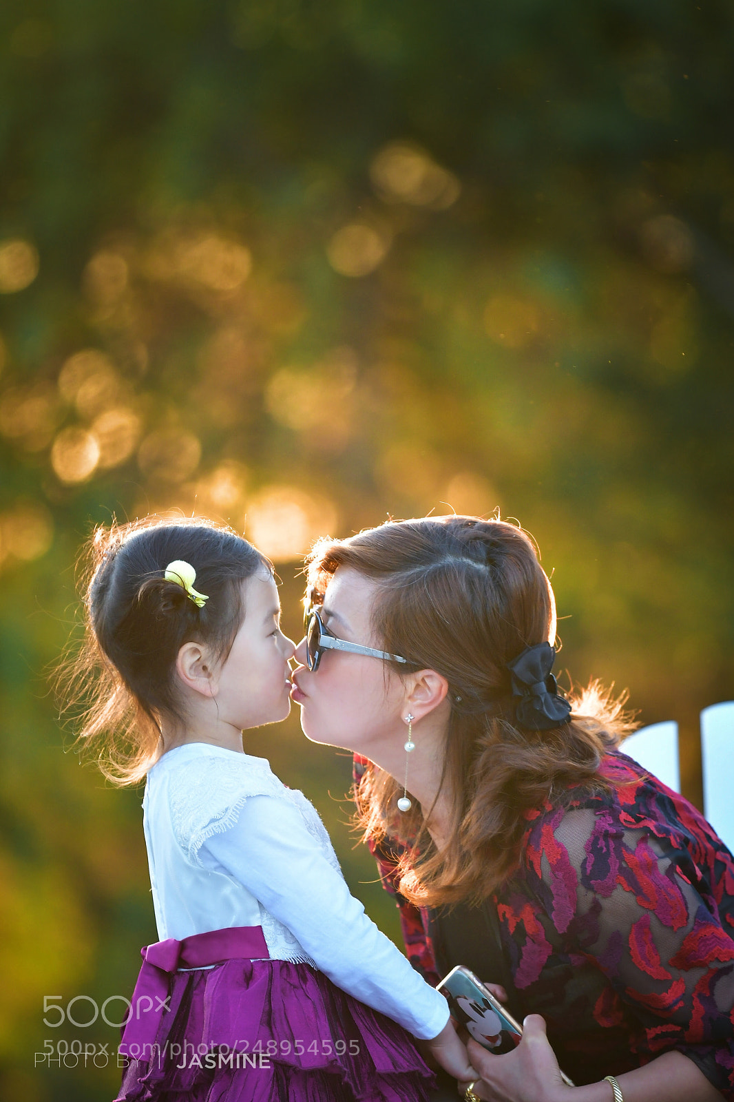 Nikon D500 sample photo. 暖暖 mom’s kiss photography