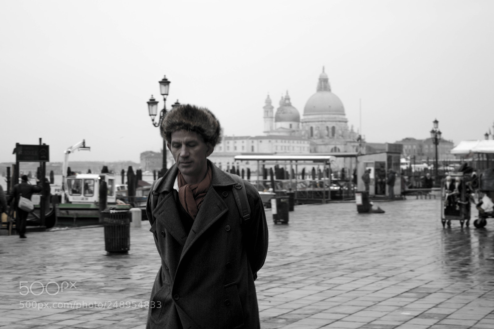 Nikon D5300 sample photo. Russian man in venice photography