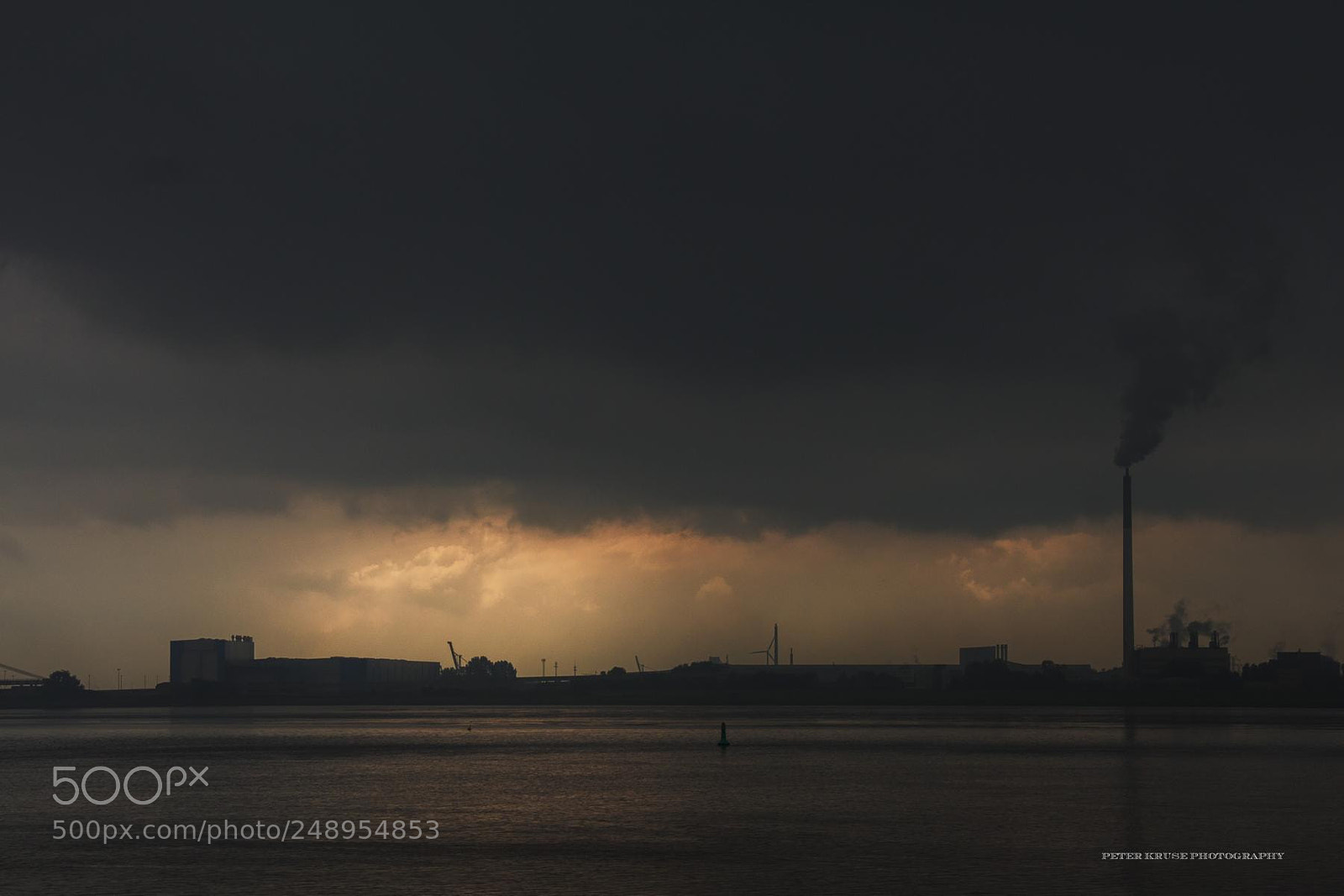 Canon EOS 60D sample photo. Dark clouds over the photography