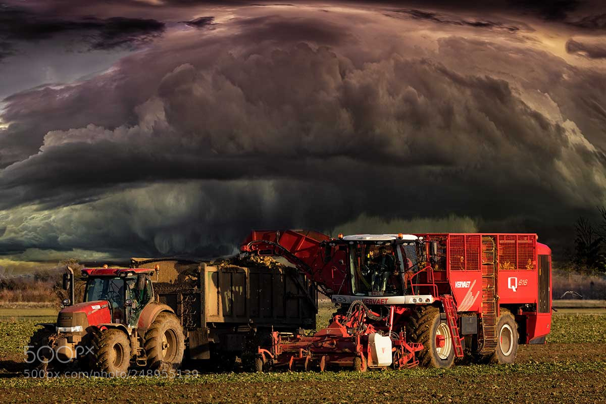 Canon EOS 5D Mark IV sample photo. Lull before the storm. photography