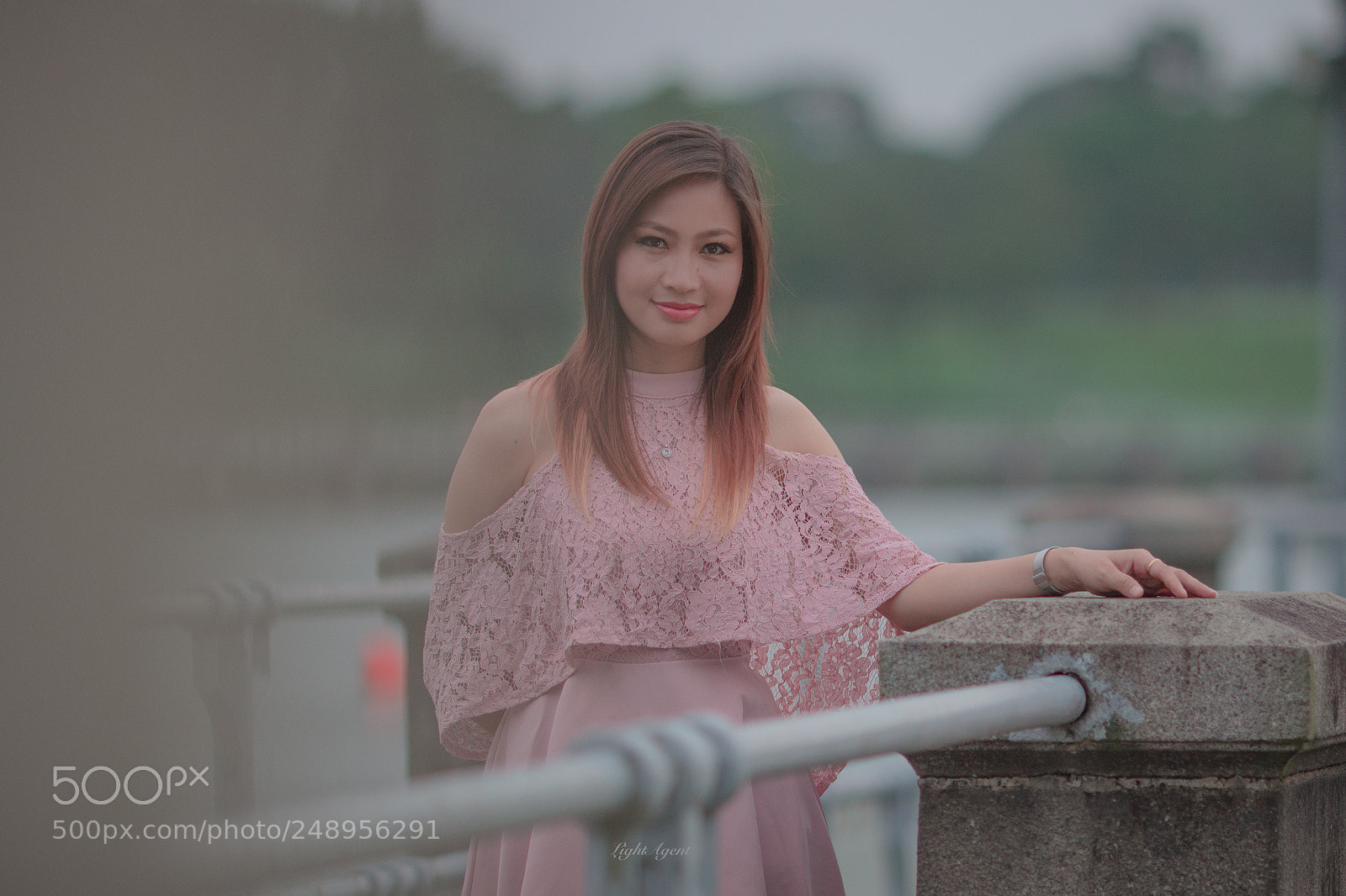 Canon EOS 600D (Rebel EOS T3i / EOS Kiss X5) sample photo. Pretty smile... photography
