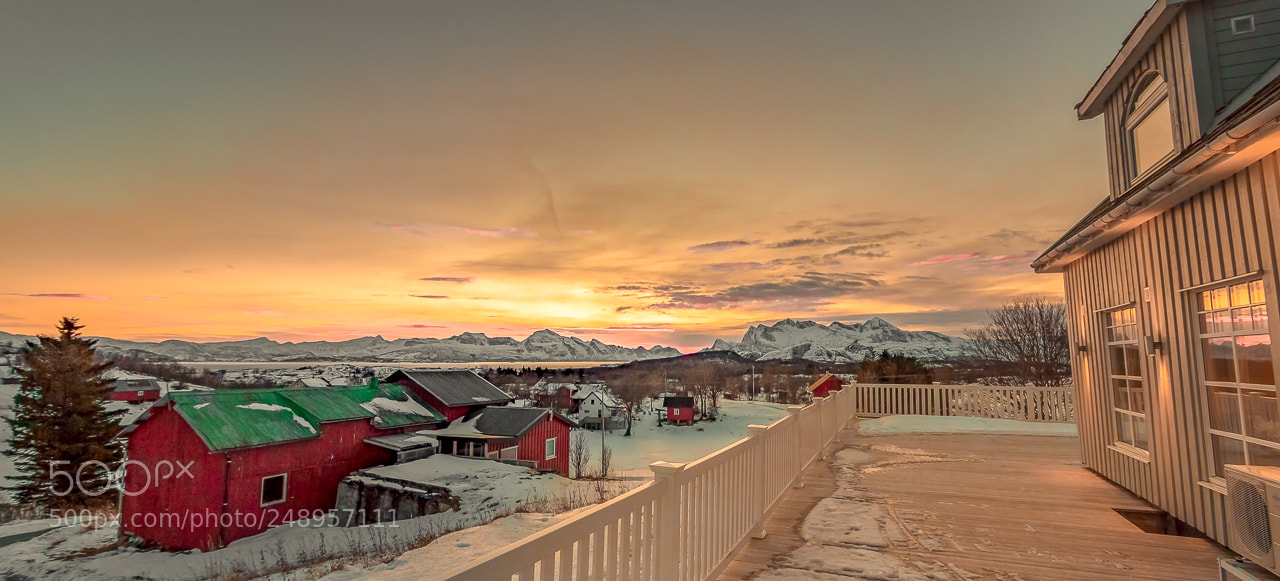 Canon EOS 600D (Rebel EOS T3i / EOS Kiss X5) sample photo. Norwegian sunset photography