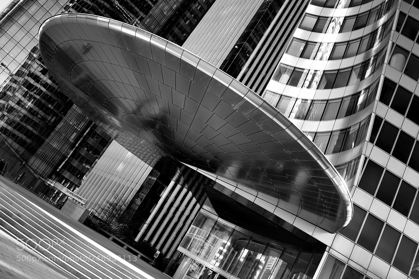 Nikon D800 sample photo. Ufo on la defense photography