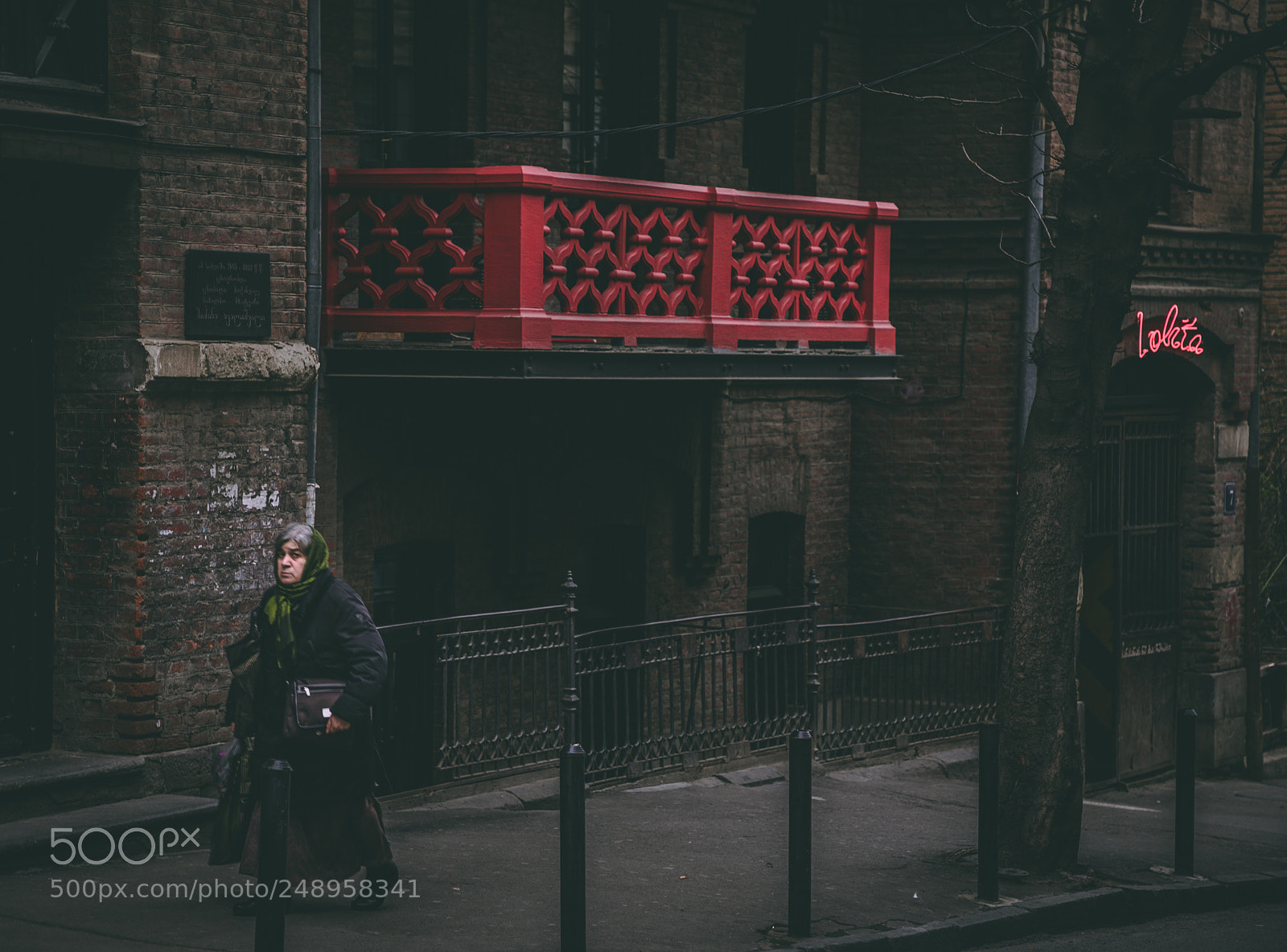 Canon EOS 5D Mark IV sample photo. Un photography