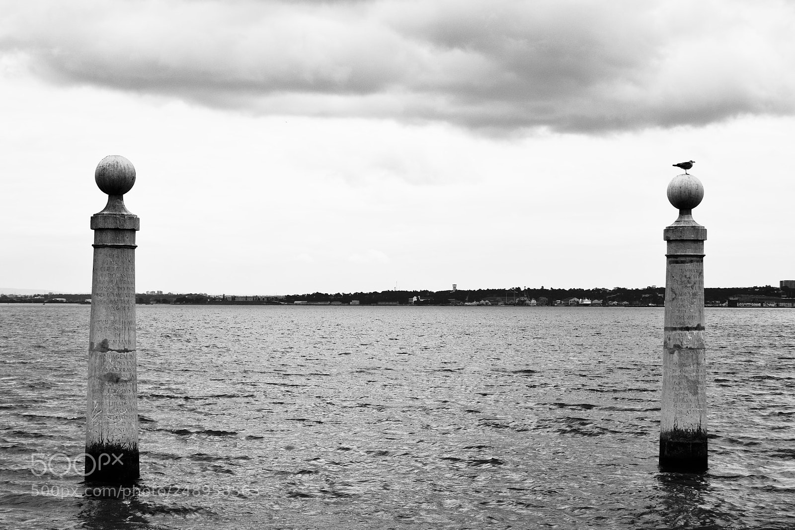 Nikon D3100 sample photo. Colunas photography