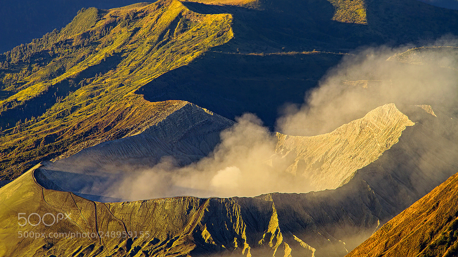 Canon EOS 7D sample photo. Crater of bromo mountain photography