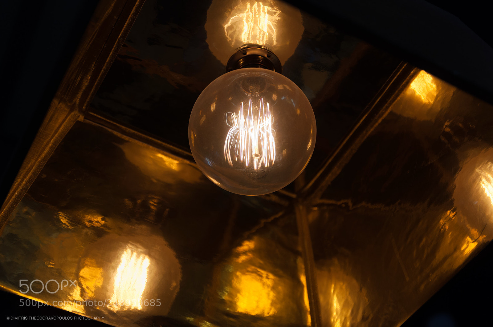 Nikon D5000 sample photo. Light photography