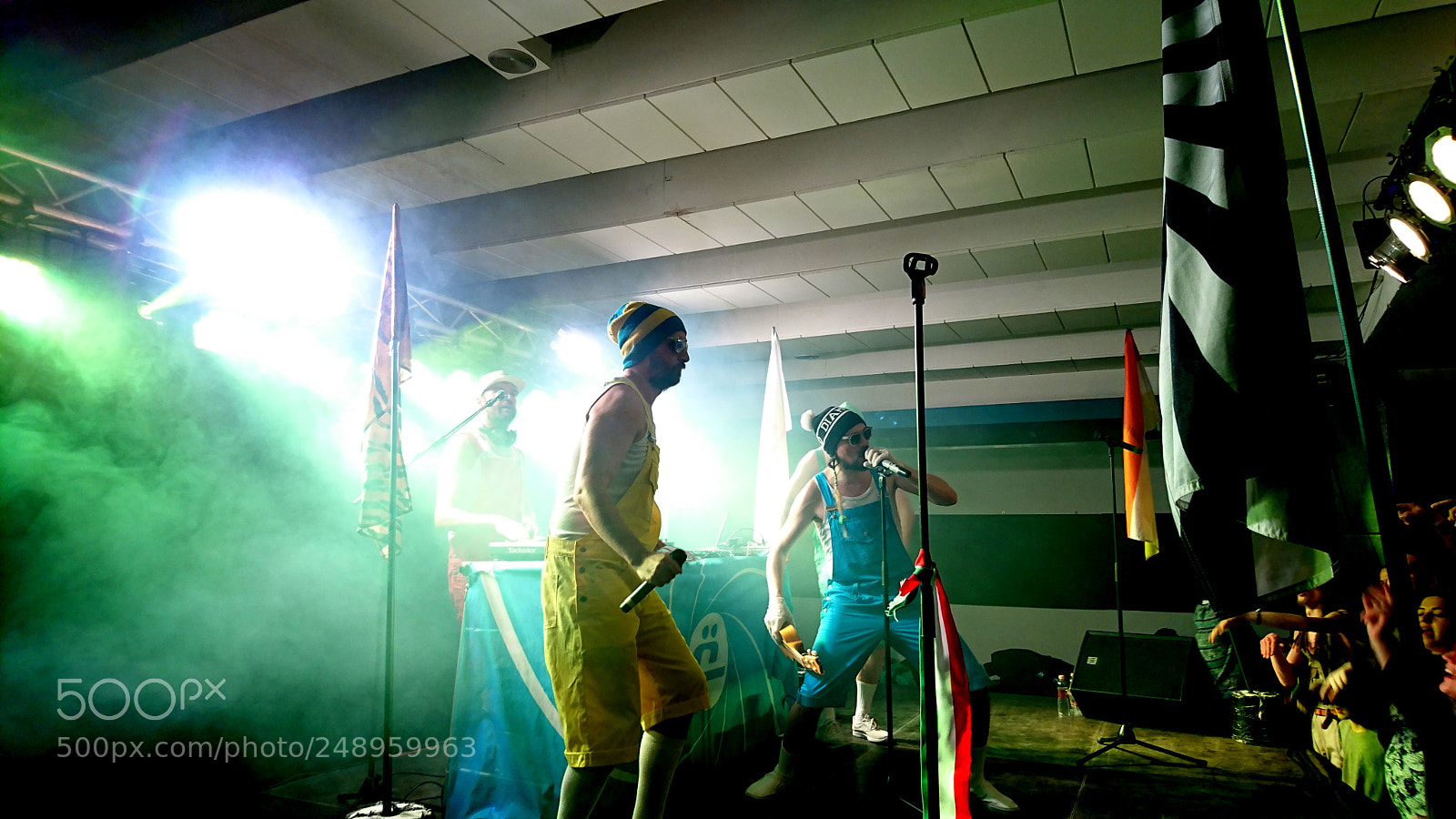Sony Xperia XZ sample photo. Belga concert at the photography