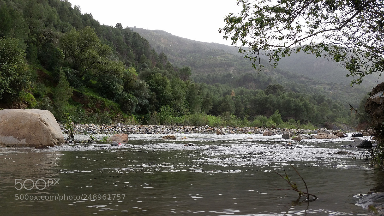 Samsung Galaxy S5 sample photo. River photography