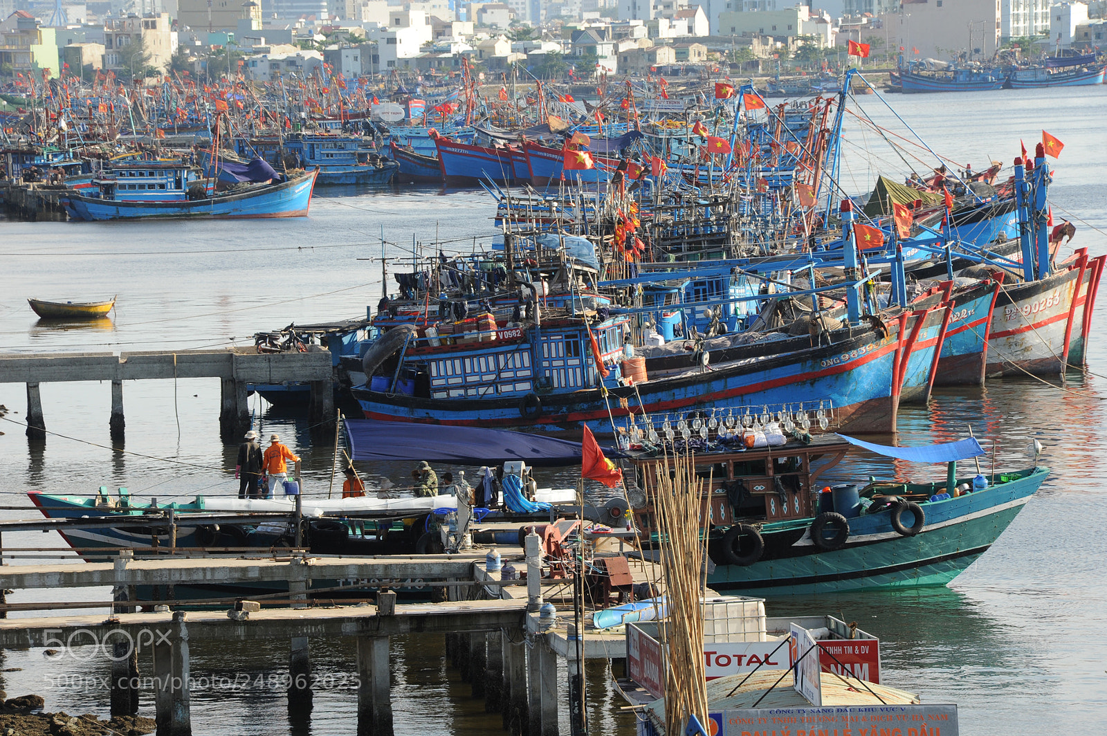 Nikon D700 sample photo. Skyline and fishing port photography