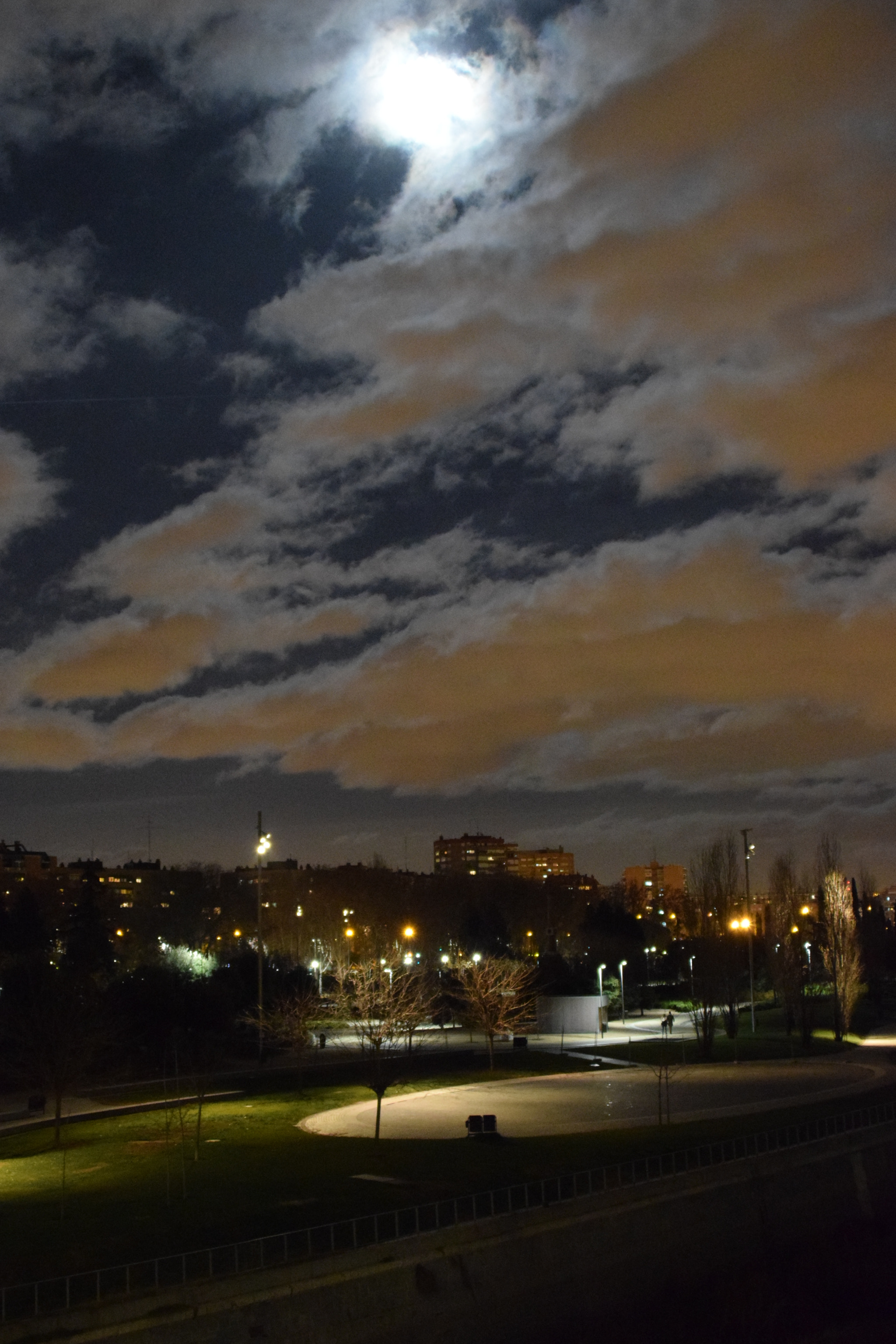 Nikon D3300 sample photo. Madrid nocturna photography