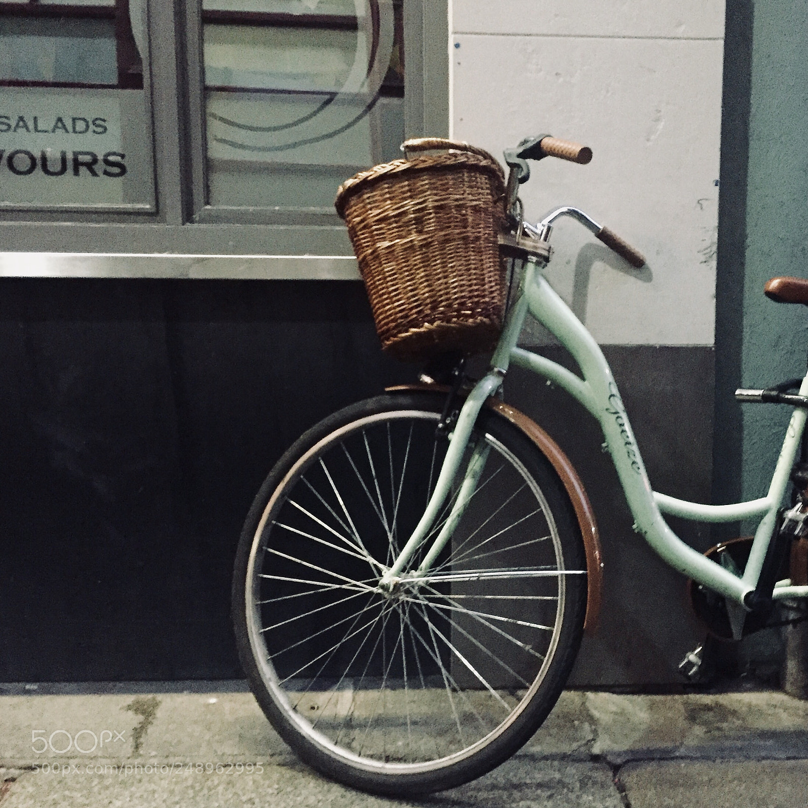 Apple iPhone 6 sample photo. Take a ride photography