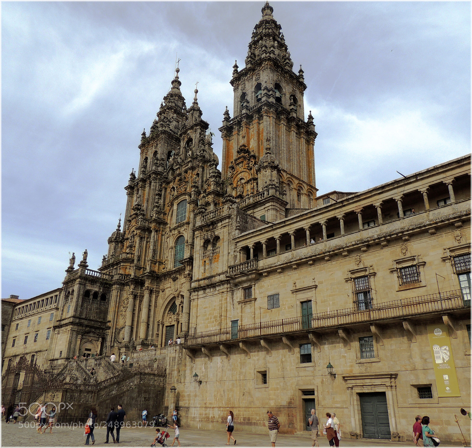 Nikon Coolpix P510 sample photo. Catedral de santiago photography