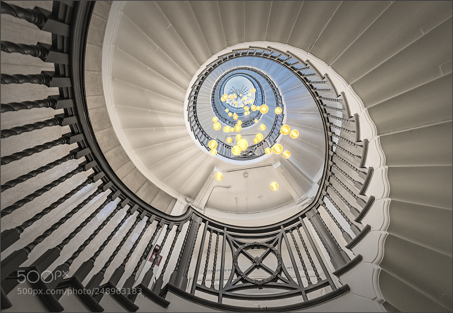 Canon EOS 5D Mark IV sample photo. Cecil brewer staircase_2 photography