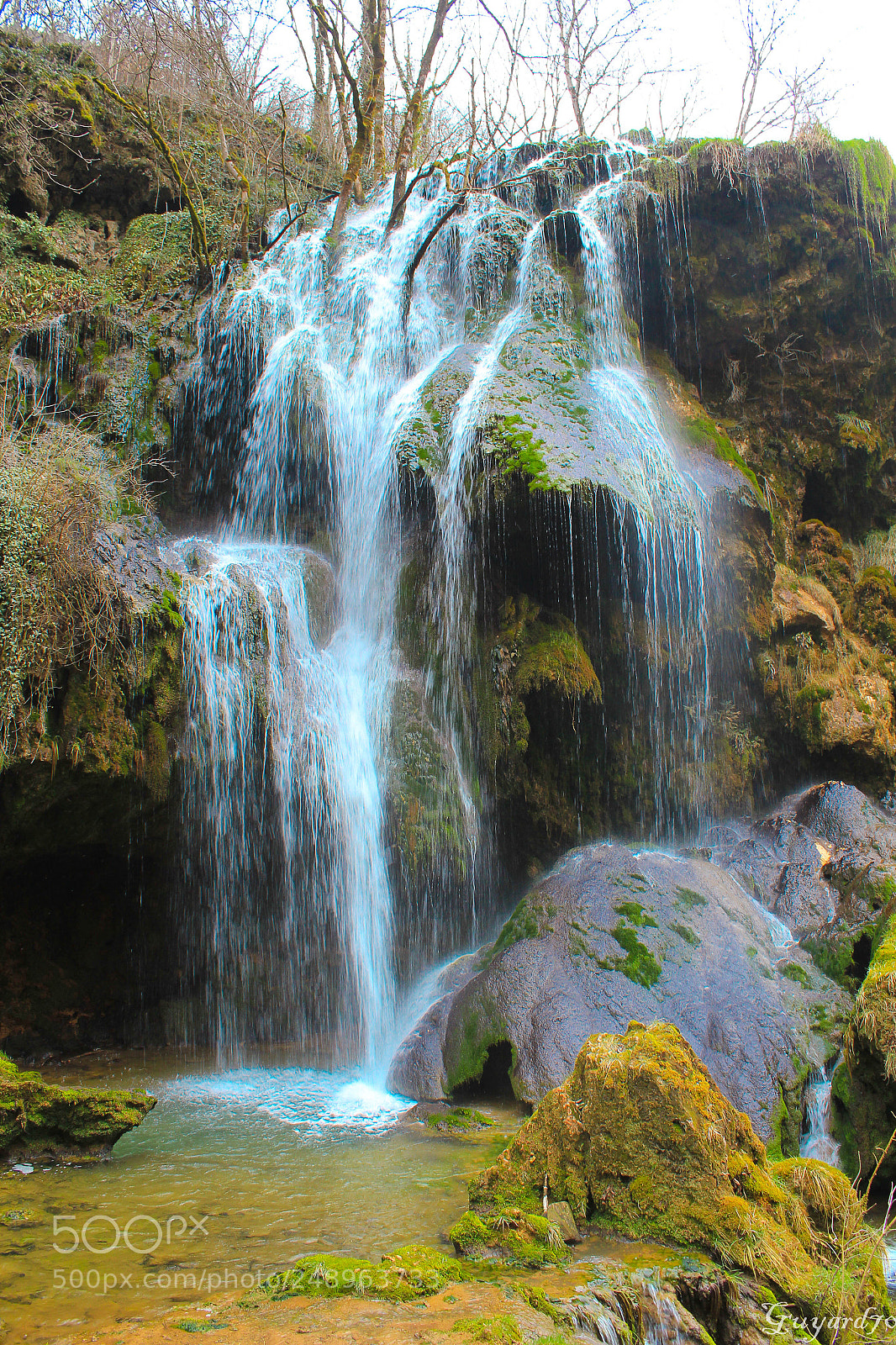 Canon EOS 550D (EOS Rebel T2i / EOS Kiss X4) sample photo. Beaume les messieurs photography